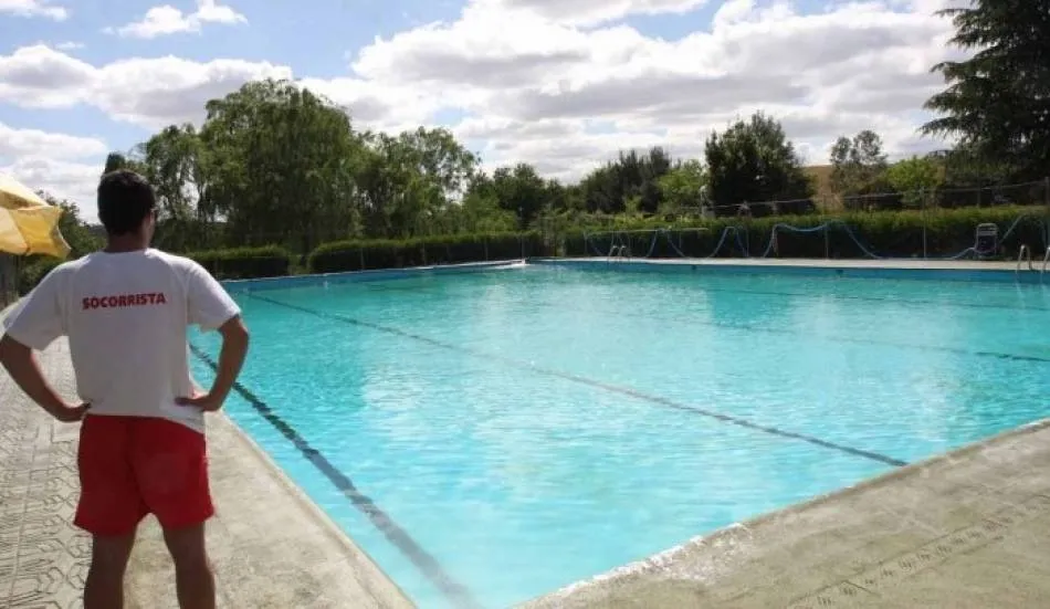 Los principales requisitos y medidas para la apertura de piscinas públicas en Castilla y León    ...