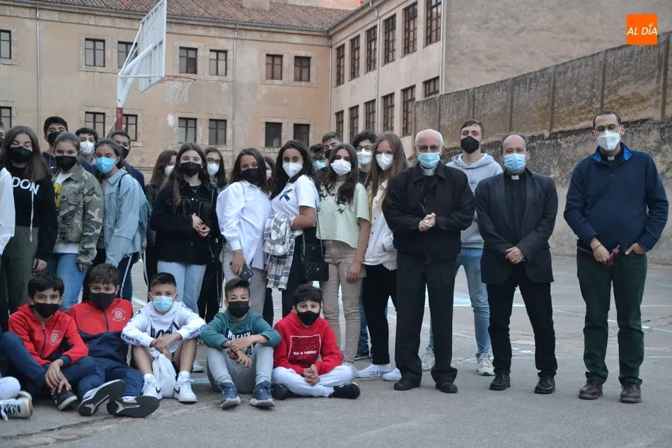 Foto 6 - Cerca de medio centenar de j&oacute;venes disfruta de una animada tarde de la mano de la Di&oacute;cesis  