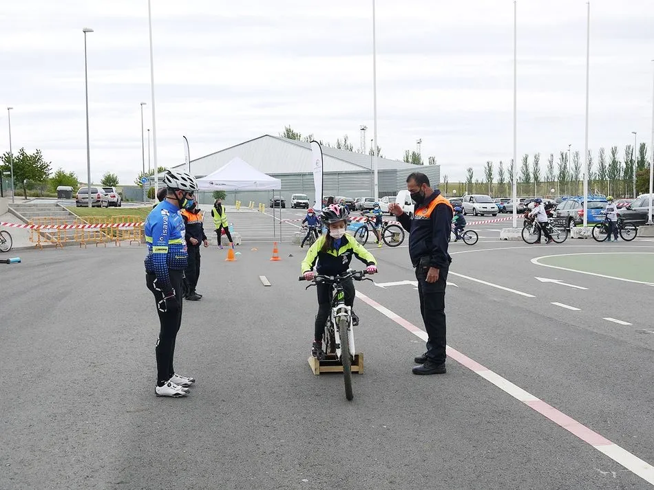 Foto 10 - La bicicleta protagoniza otra intensa jornada del &lsquo;Carbajosa Move One&rsquo;