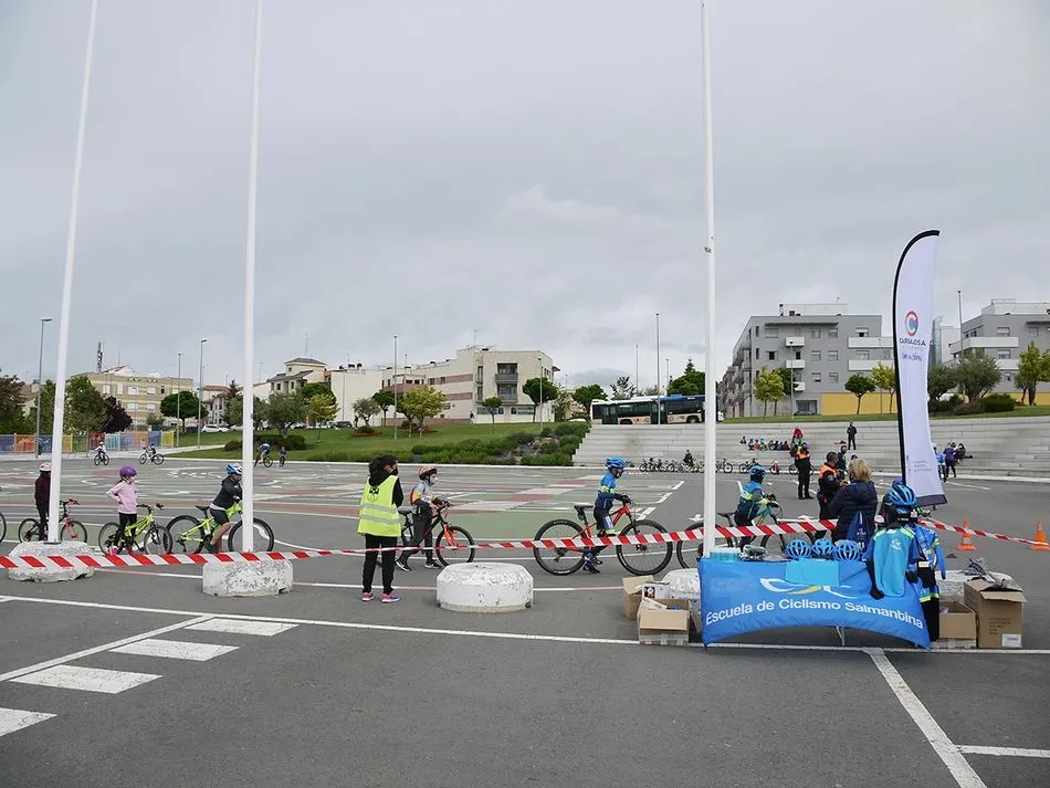 Foto 9 - La bicicleta protagoniza otra intensa jornada del &lsquo;Carbajosa Move One&rsquo;