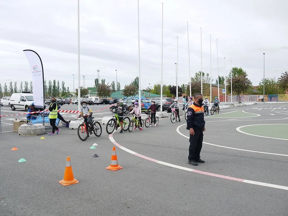 Foto 7 - La bicicleta protagoniza otra intensa jornada del &lsquo;Carbajosa Move One&rsquo;