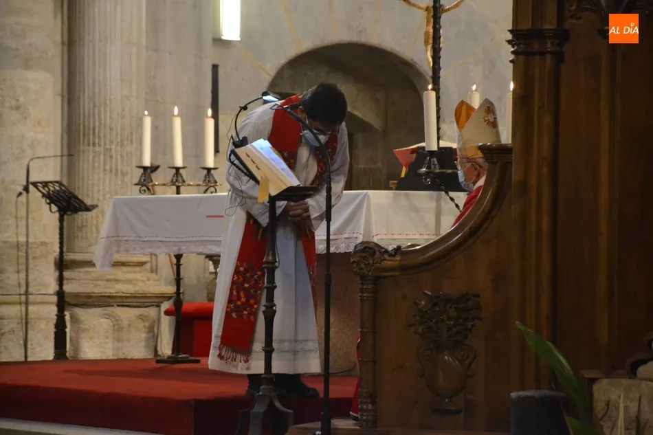 Foto 4 - La Di&oacute;cesis recupera el cl&aacute;sico Encuentro de Laicos con motivo de Pentecost&eacute;s  