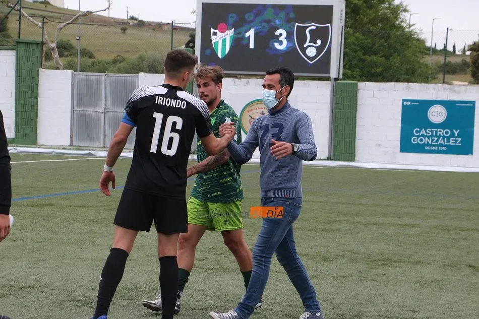 Foto 7 - El CD Guijuelo se despide de la temporada con derrota ante el Lealtad (1-3)