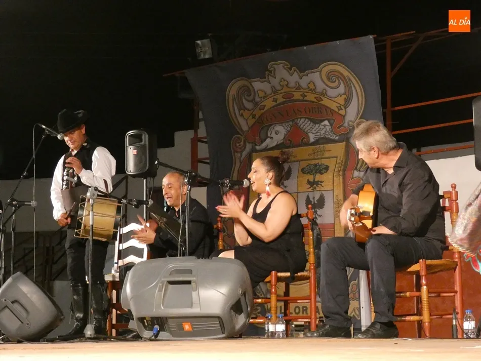 Villoria reafirma su apoyo al sector de espectáculos con una amplia programación para julio y...