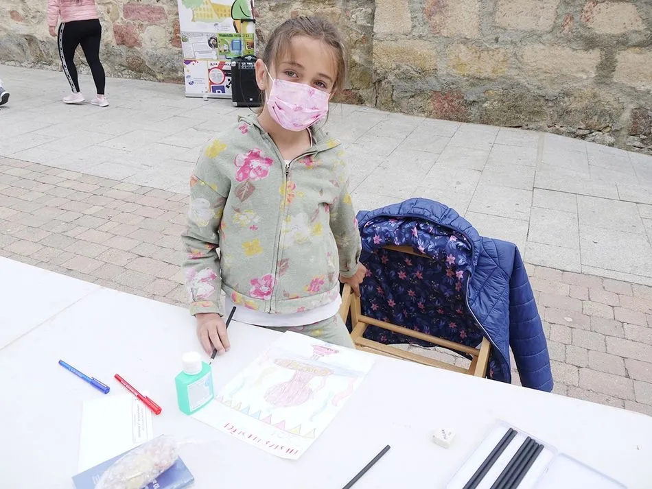Foto 7 - El cartel de las fiestas de Carbajosa volver&aacute; a ser creaci&oacute;n de los ni&ntilde;os de la localidad