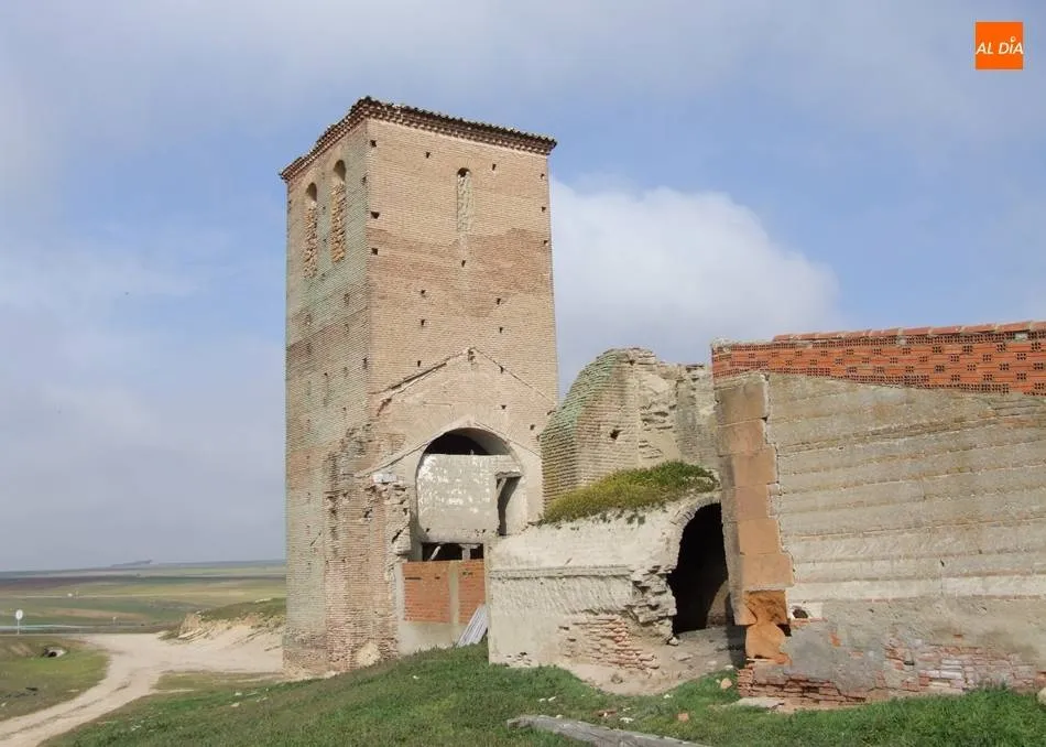 Iglesia de Riolobos, uno de los últimos añadidos a la Lista Roja de Patrimonio - Archivo/Jorge Holguera