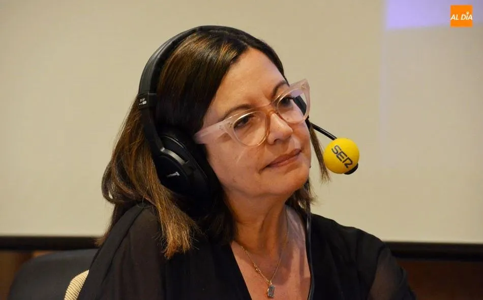 La periodista Angels Barceló en una emisión anterior en Salamanca