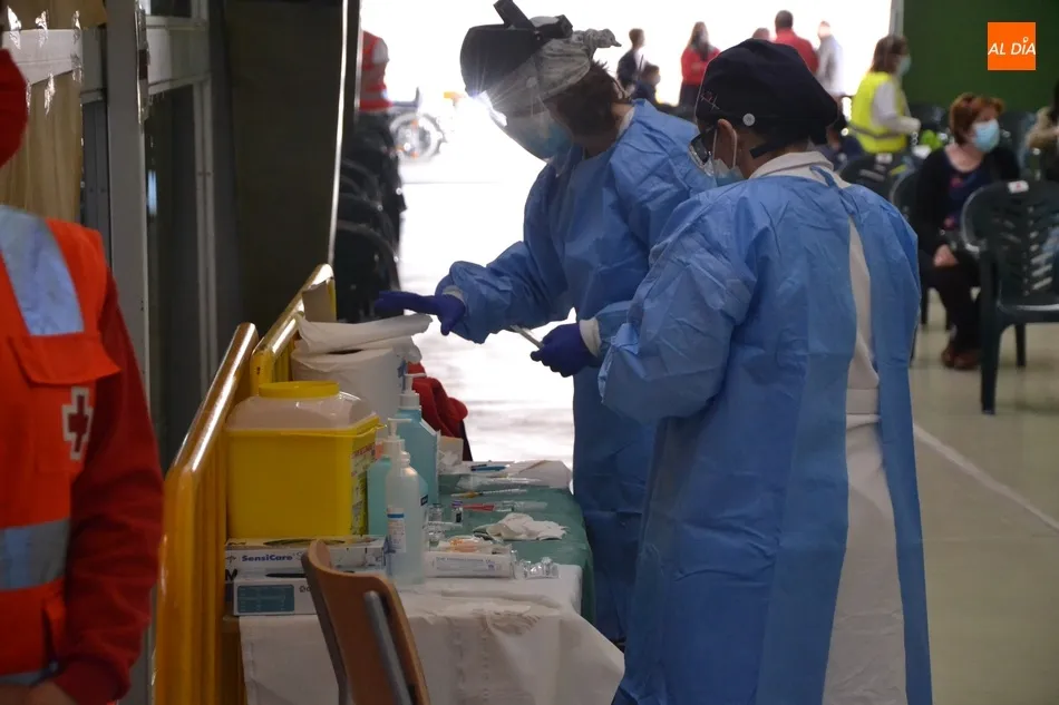 Convocadas a vacunarse las personas de 1962 a 1965 de las zonas de La Fuente, Tamames y La Alberca  