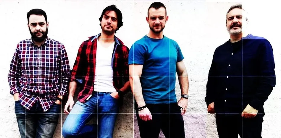 Old Virginia lo forman: Antonio Nuevo (bajo, voz, coros y producción), Justo Martín (guitarra solista y arreglos), Javier Jara (batería y percusión) y Adrián Serrano (guitarra rítmica y voz)