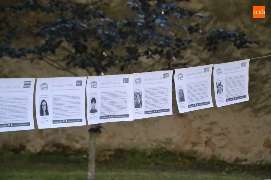 Foto 2 - AFS ofrece una sesi&oacute;n explicativa para animar a las familias a acoger o enviar j&oacute;venes  