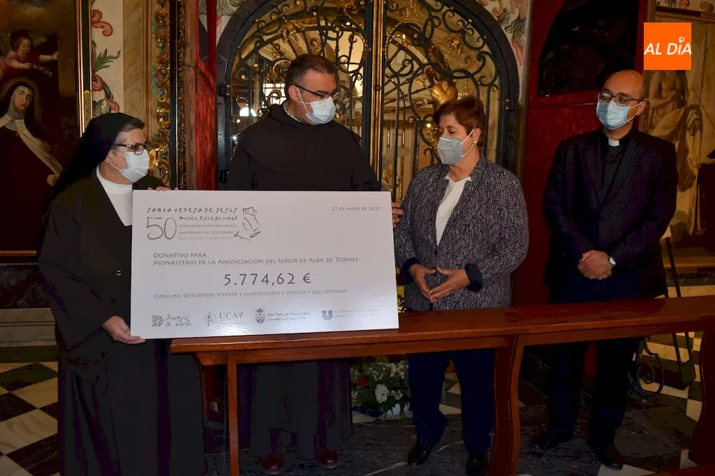 Foto 5 - El Congreso Internacional para conmemorar los 50 a&ntilde;os del Doctorado de Santa Teresa&nbsp;recauda...