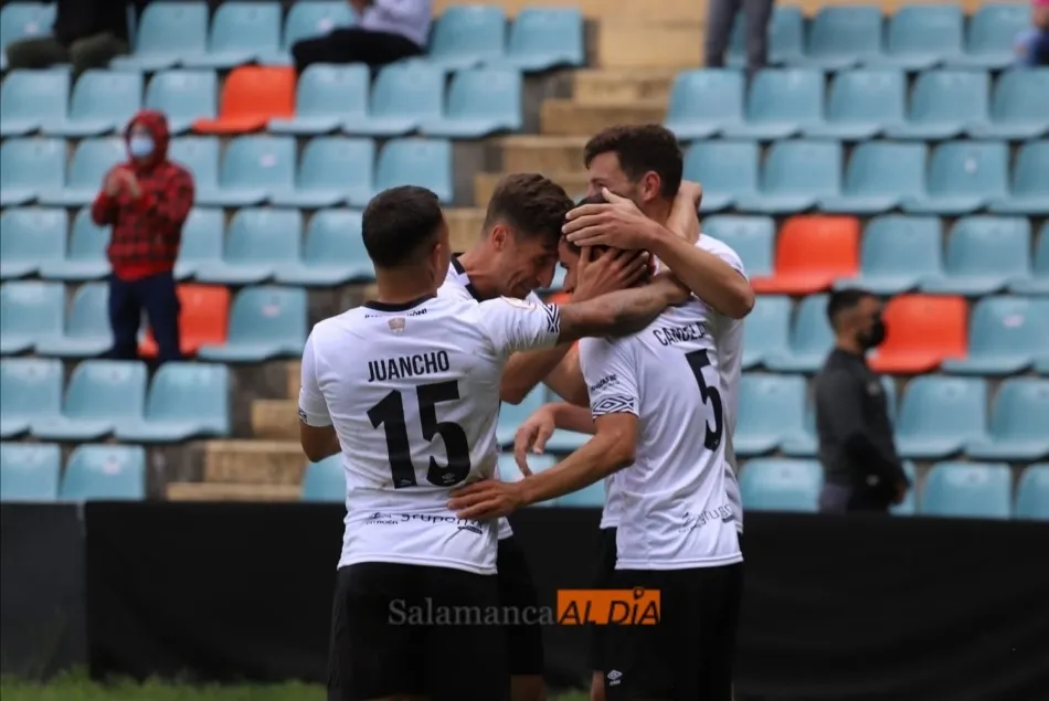 El Salamanca UDS, tras un tanto