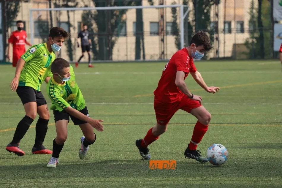 Foto 7 - Resultados, clasificaciones e im&aacute;genes del f&uacute;tbol base provincial