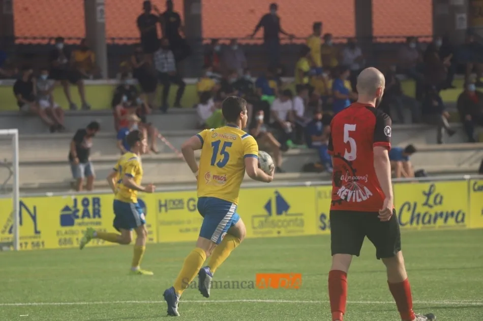Foto 7 - El Monterrey no consigue la machada y se despide de poder meterse en el playoff (3-2)