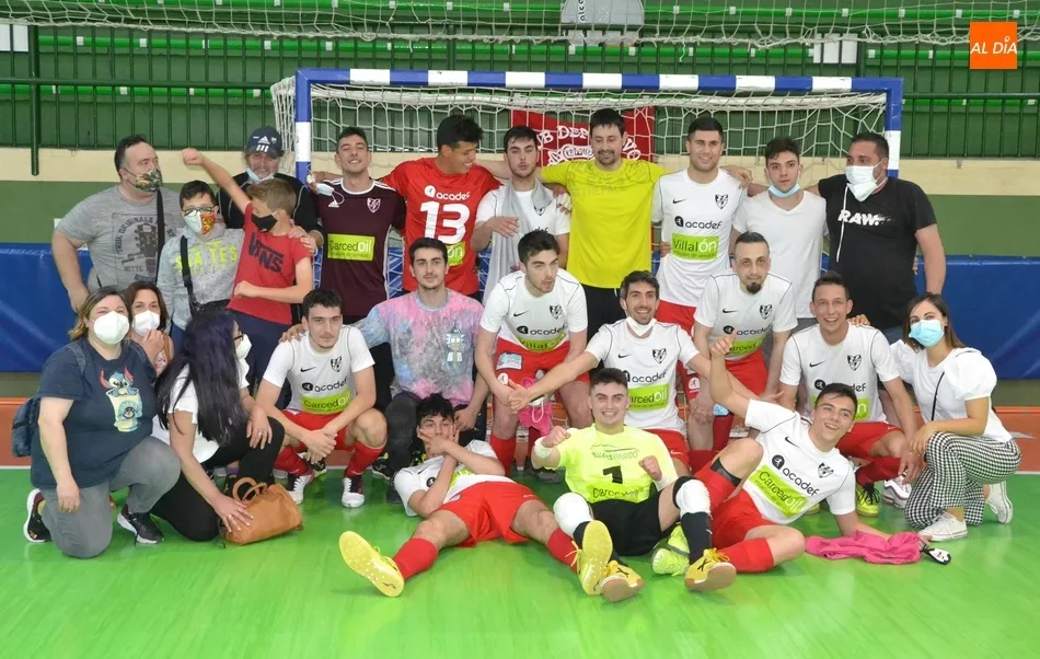 Foto 10 - El Bupolsa deja sin Liga al III Senior a 13 segundos para el final en un rocambolesco desenlace  