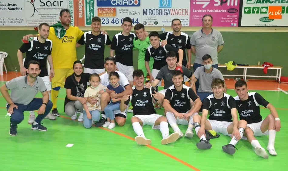 Foto 5 - El Bupolsa deja sin Liga al III Senior a 13 segundos para el final en un rocambolesco desenlace  