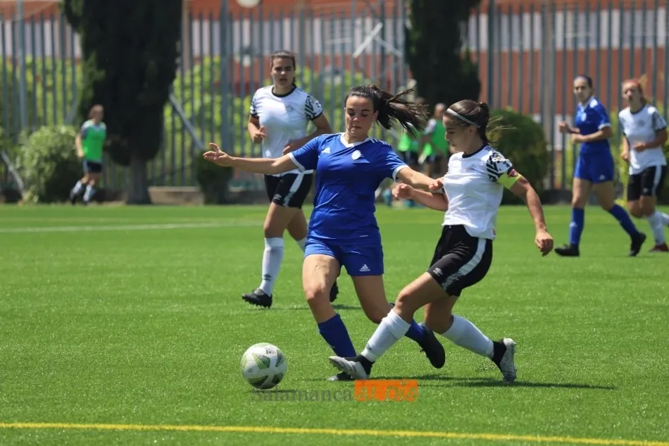 Foto 7 - Dura derrota del Salamanca UDS Femenino en el &uacute;ltimo partido de Sergio Mata (1-5)