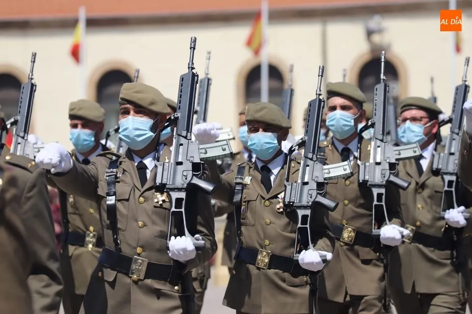 Foto 4 - El Regimiento de Ingenieros honra a su patr&oacute;n con un desfile limitado por la pandemia