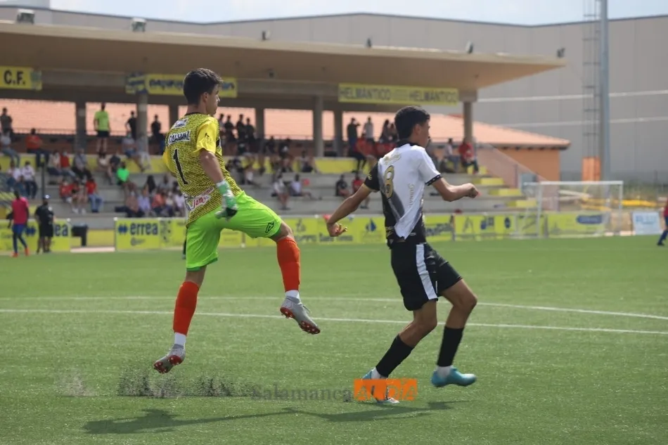 Foto 6 - Victorias de Unionistas y el Guijuelo; empates del Salamanca UDS y el Villamayor en el playoff a...