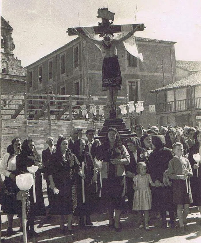 Foto 2 - Tamames y sus fiestas del Cristo del Amparo