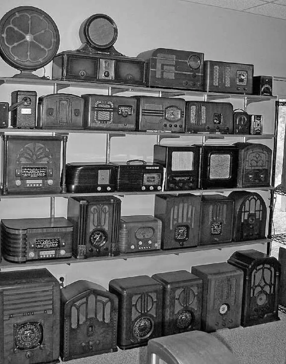 Foto 2 - RNE, la radio que naci&oacute; en Salamanca
