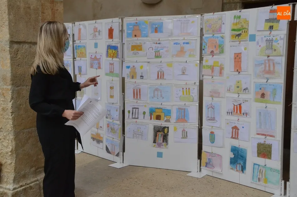 Expuestos los 390 dibujos de escolares presentados al concurso ‘Diseñando Monumentos’  