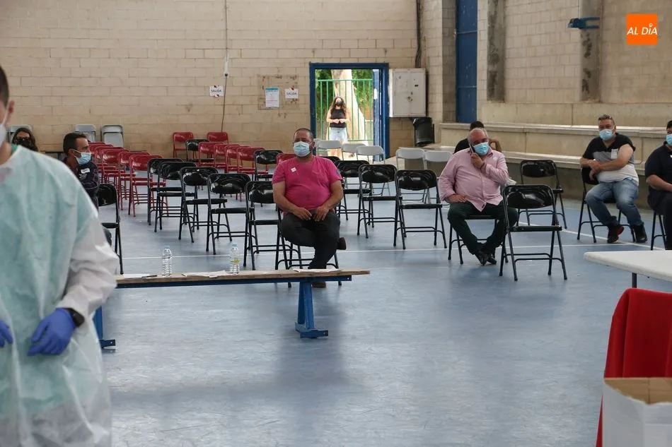 Foto 6 - Cerca de medio millar de dosis de vacuna administradas en Tamames