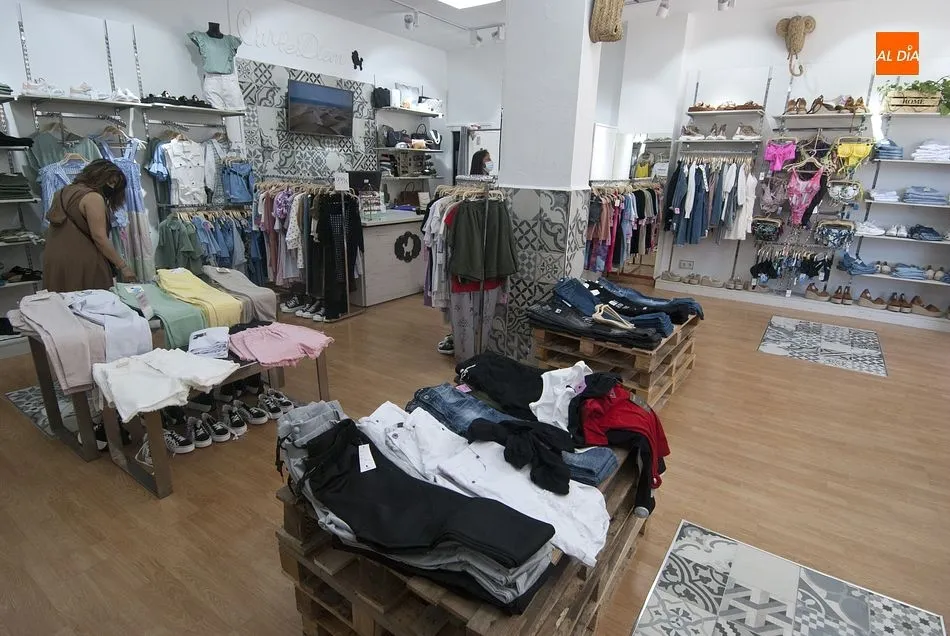 Foto 4 - Apertura de Deco Home en Ciudad Rodrigo, todo para el hogar a precios Low Cost  