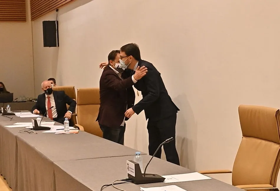 Foto 7 - &Aacute;ngel Fern&aacute;ndez Silva toma posesi&oacute;n como nuevo concejal del Ayuntamiento de Salamanca