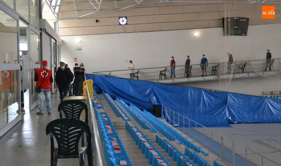 Citadas a vacunarse el martes las personas de 1971 a 1974 de cuatro zonas básicas de salud  