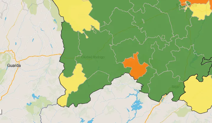 La Zona de Fuenteguinaldo luce en amarillo por primera vez desde el 18 de febrero  