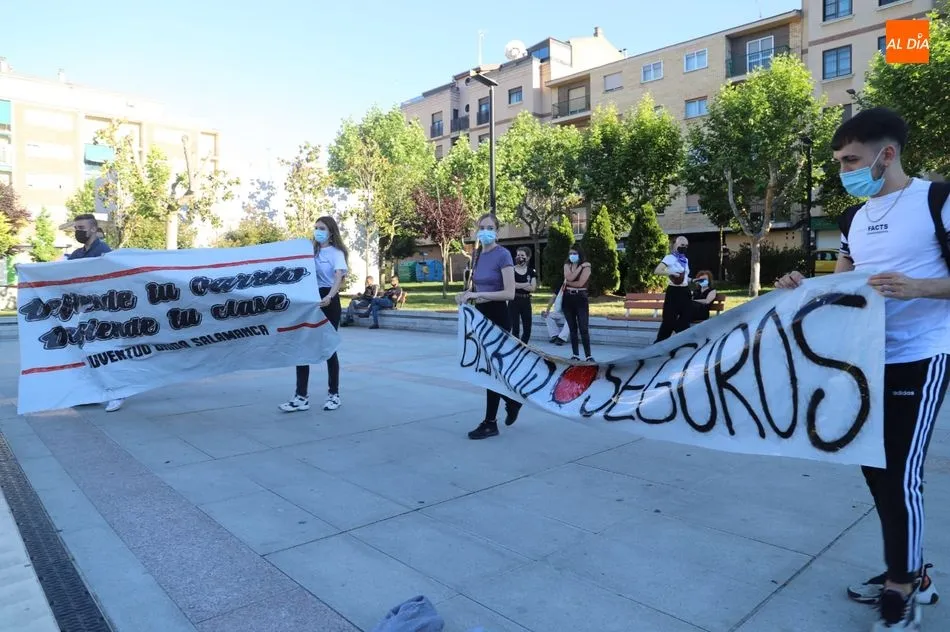 Foto 7 - Concentraci&oacute;n en Garrido contra las agresiones fascistas  