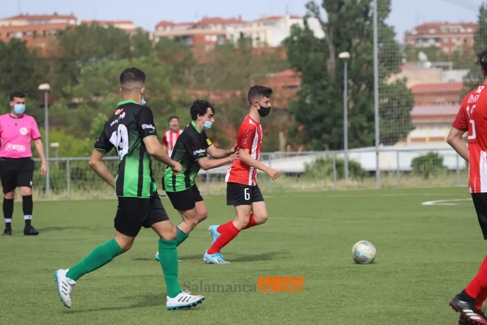 Foto 2 - Resultados, clasificaciones e im&aacute;genes del f&uacute;tbol base provincial