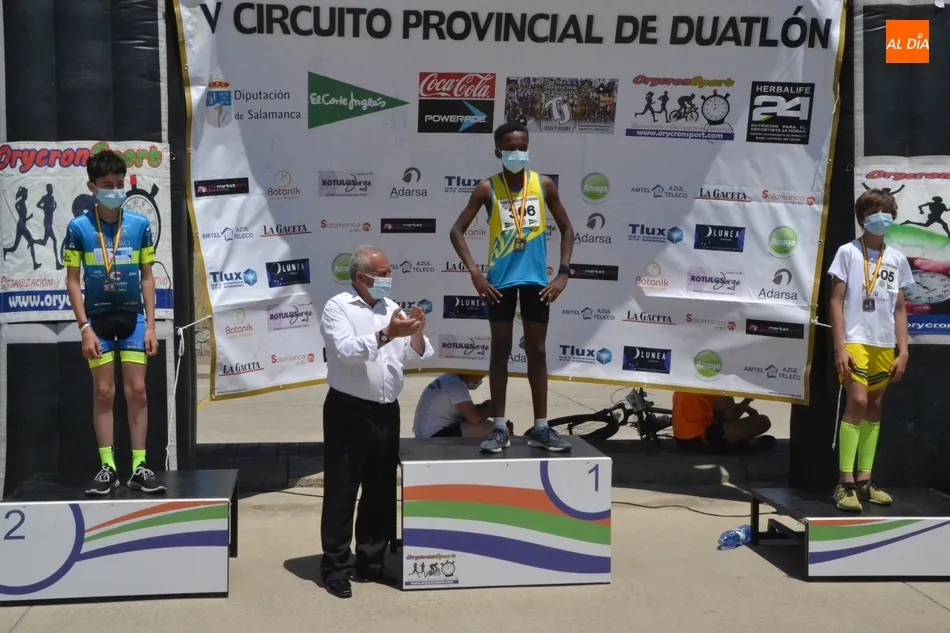 Foto 7 - Alberto Dom&iacute;nguez y Beatriz Alonso, primeros campeones absolutos de la nueva era  