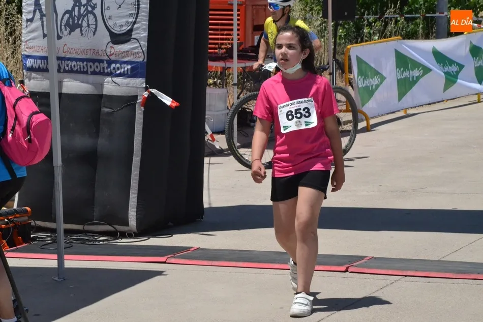 Foto 7 - Los ni&ntilde;os tambi&eacute;n disfrutan del esperado retorno de las carreras  