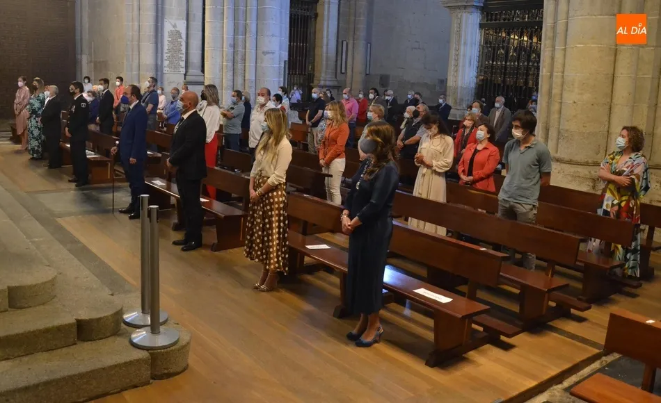 Foto 5 - Solemne celebraci&oacute;n en el centro hist&oacute;rico del Corpus Christi con toque incluido del Reloj Suelto ...