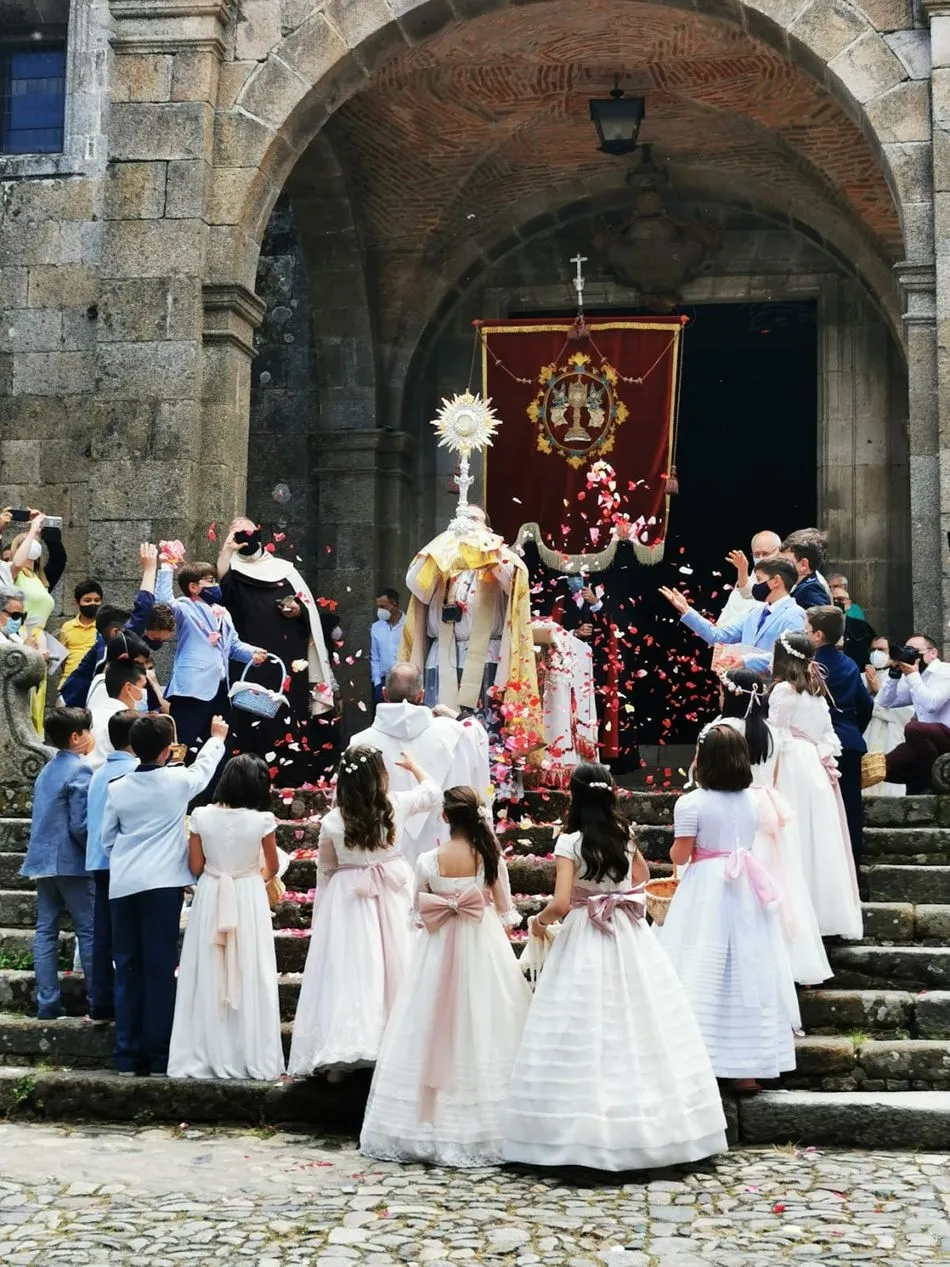 Foto 6 - La Alberca se viste de gala para un reducido Corpus
