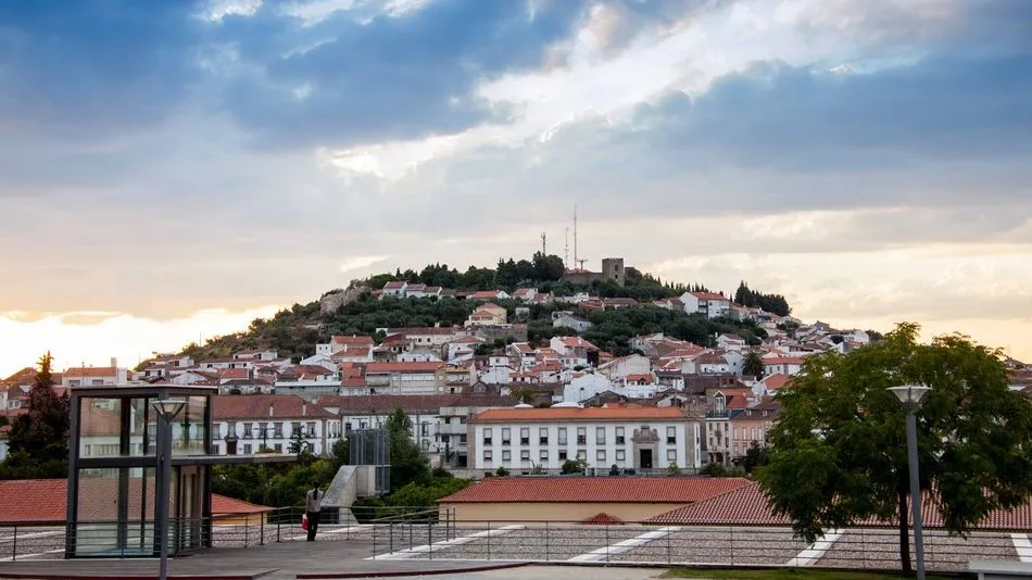 Foto 2 - Castelo Branco, mucho m&aacute;s que bordar y recibir  
