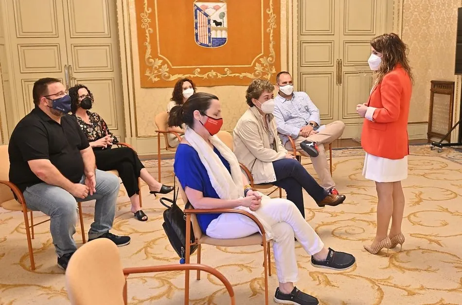 Foto 6 - El Ayuntamiento entrega los diplomas a los ganadores del VI Certamen &lsquo;#Compartoblog&rsquo;