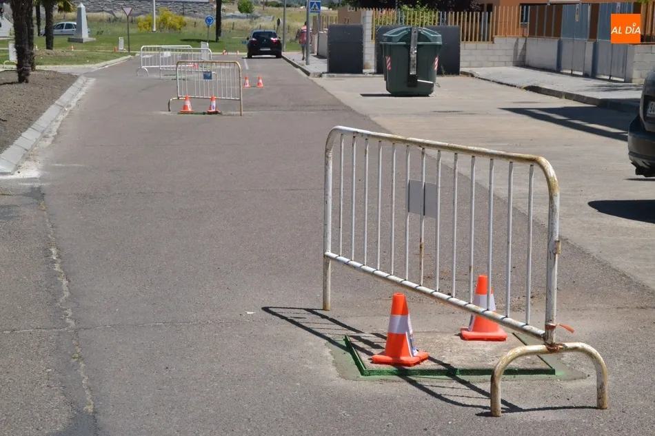 El Paseo de Carmelitas, convertido en una pista de obstáculos con motivo de su reasfaltado  