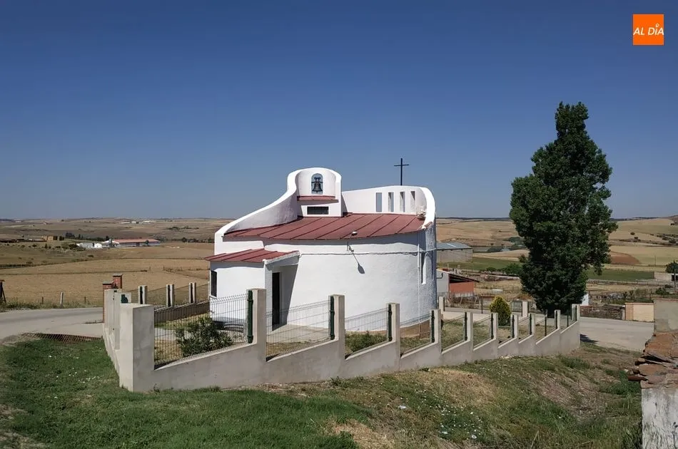 Foto 2 - Amatos de Alba restaura su iglesia parroquial