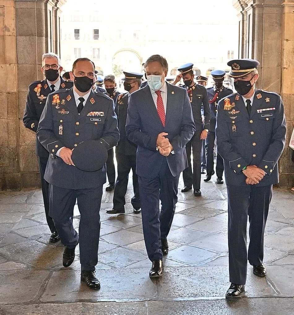 Foto 4 - El alcalde agradece al Grupo de Escuelas de Matac&aacute;n su aportaci&oacute;n a Salamanca como Ciudad del...