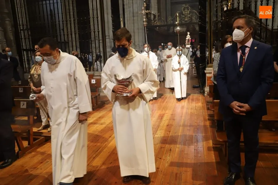 Foto 6 - Salamanca rinde homenaje al patr&oacute;n San Juan de Sahag&uacute;n marcado por segundo a&ntilde;o por las medidas...