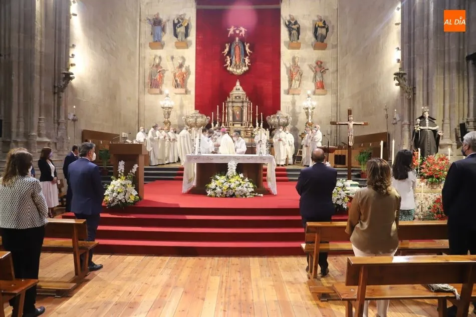 Foto 2 - Salamanca rinde homenaje al patr&oacute;n San Juan de Sahag&uacute;n marcado por segundo a&ntilde;o por las medidas...