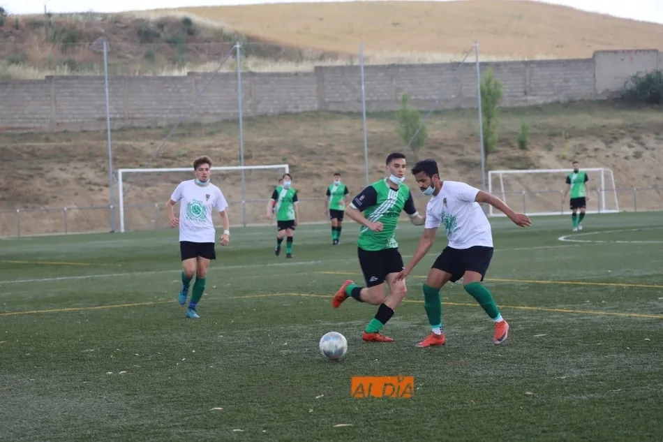 Foto 6 - La intensidad no cesa en la pen&uacute;ltima jornada de Liga en la Provincial&nbsp;