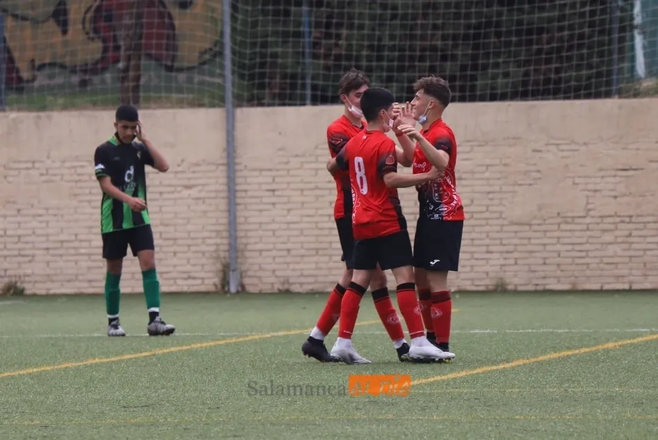 Foto 5 - Resultados, clasificaciones e im&aacute;genes del f&uacute;tbol base provincial