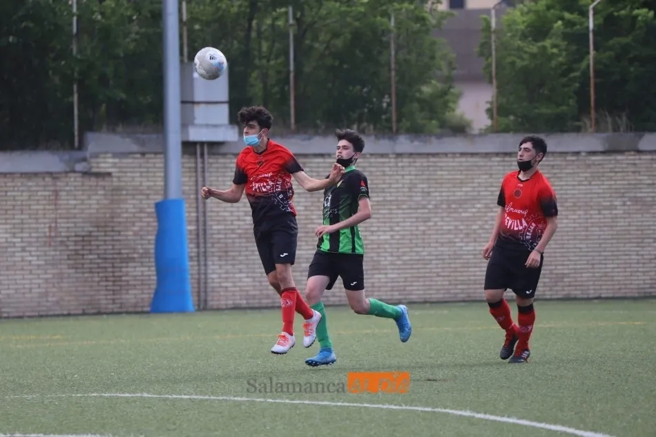Foto 4 - Resultados, clasificaciones e im&aacute;genes del f&uacute;tbol base provincial