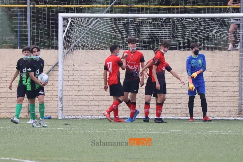 Foto 2 - Resultados, clasificaciones e im&aacute;genes del f&uacute;tbol base provincial