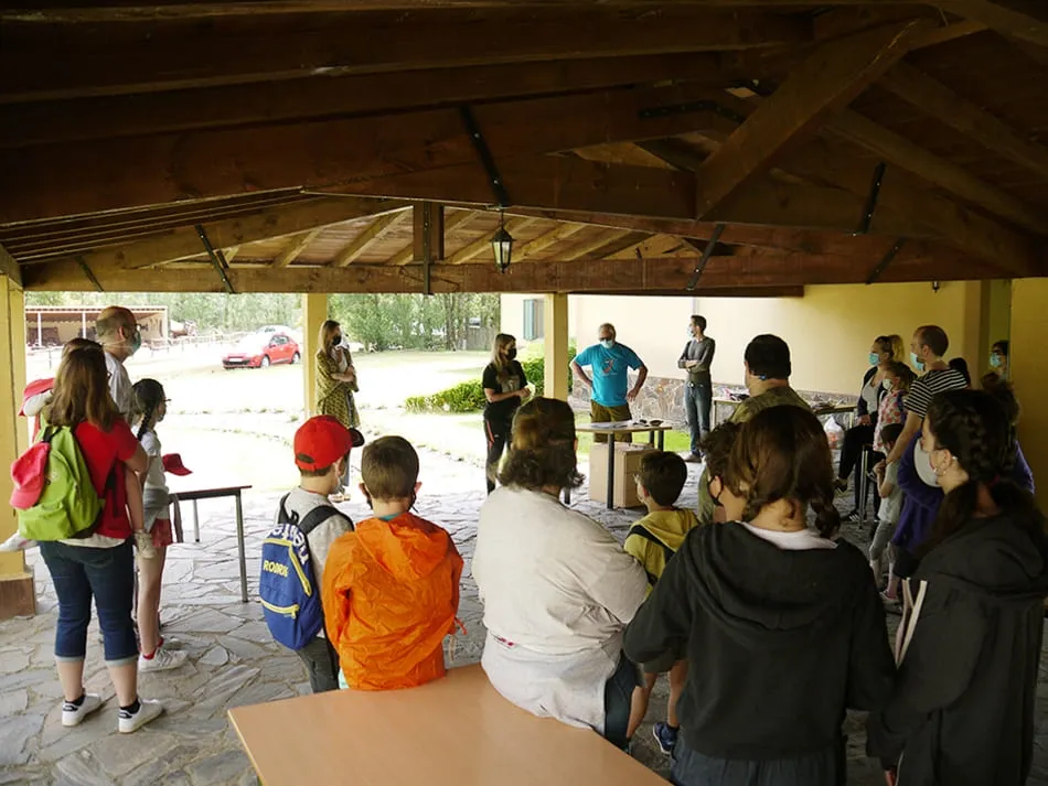 Foto 6 - Disfrutando de una jornada familiar ambiental con el CC El Tormes