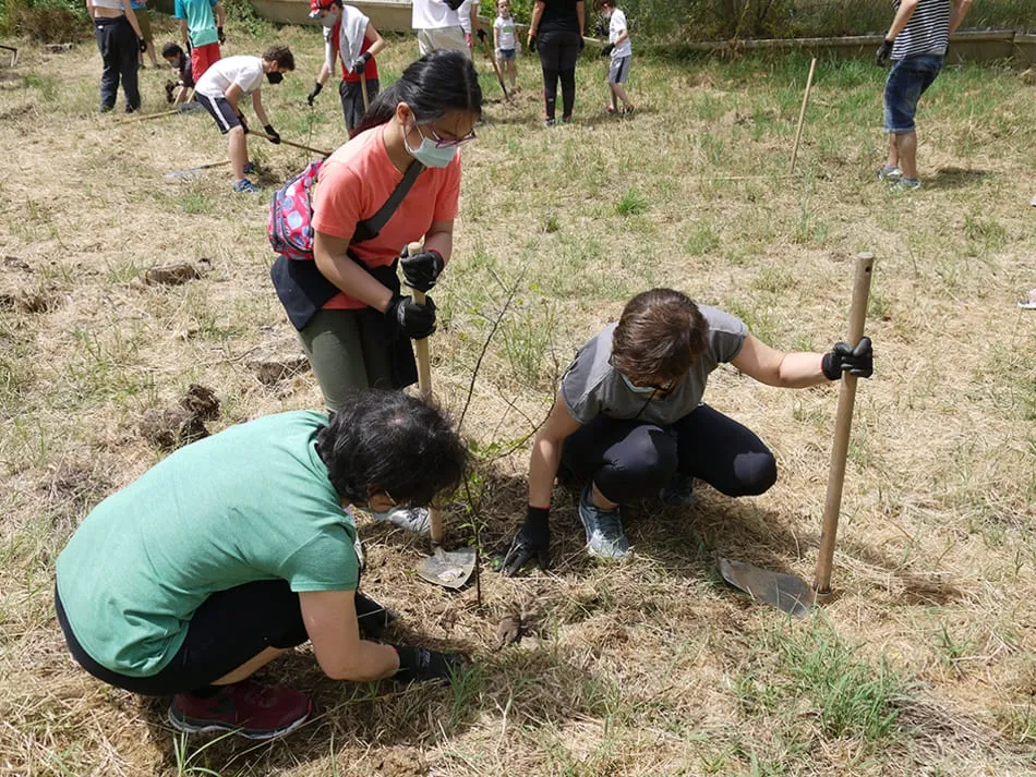 Foto 4 - Disfrutando de una jornada familiar ambiental con el CC El Tormes